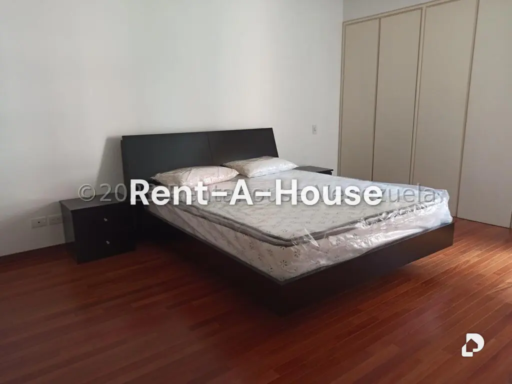 Apartment in Campo Alegre, Caracas – 14
