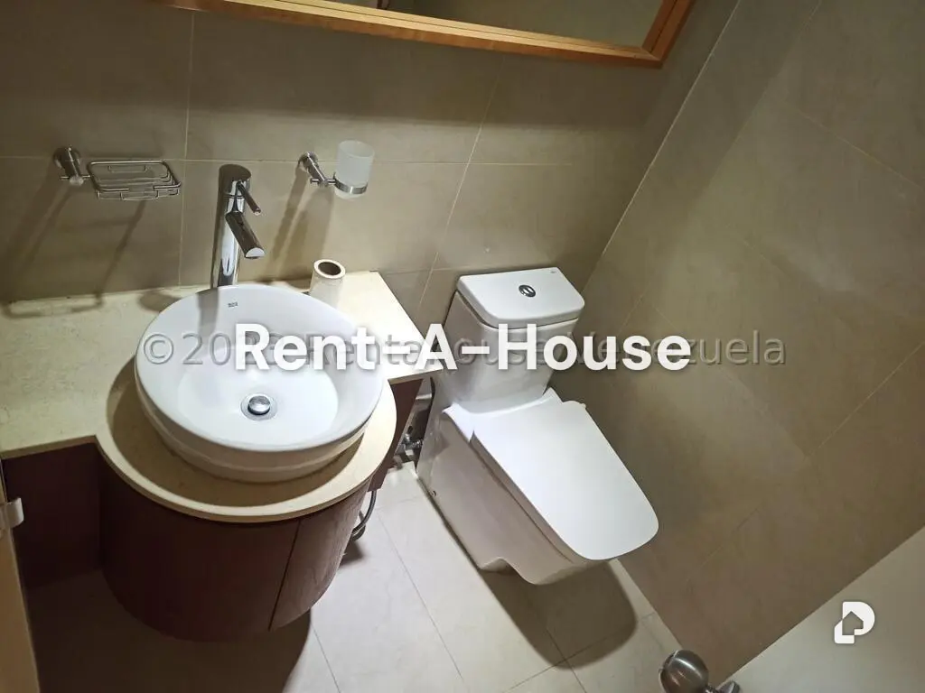 Apartment in Campo Alegre, Caracas – 20