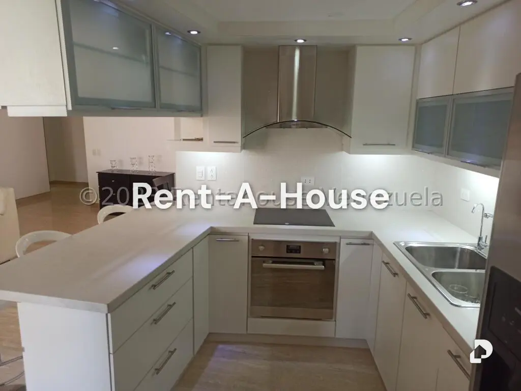 Apartment in Campo Alegre, Caracas – 6