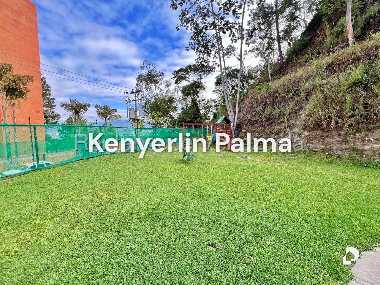 Apartamento en Colinas de La Tahona, Caracas – 21