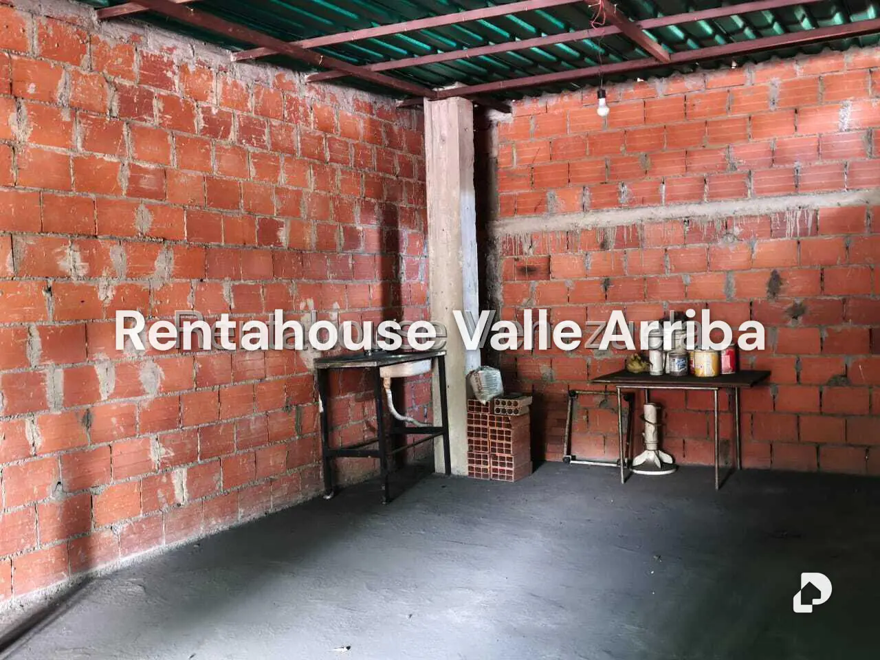 Local comercial en Catia, Caracas – 23