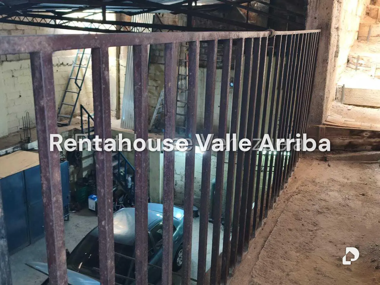 Local comercial en Catia, Caracas – 25