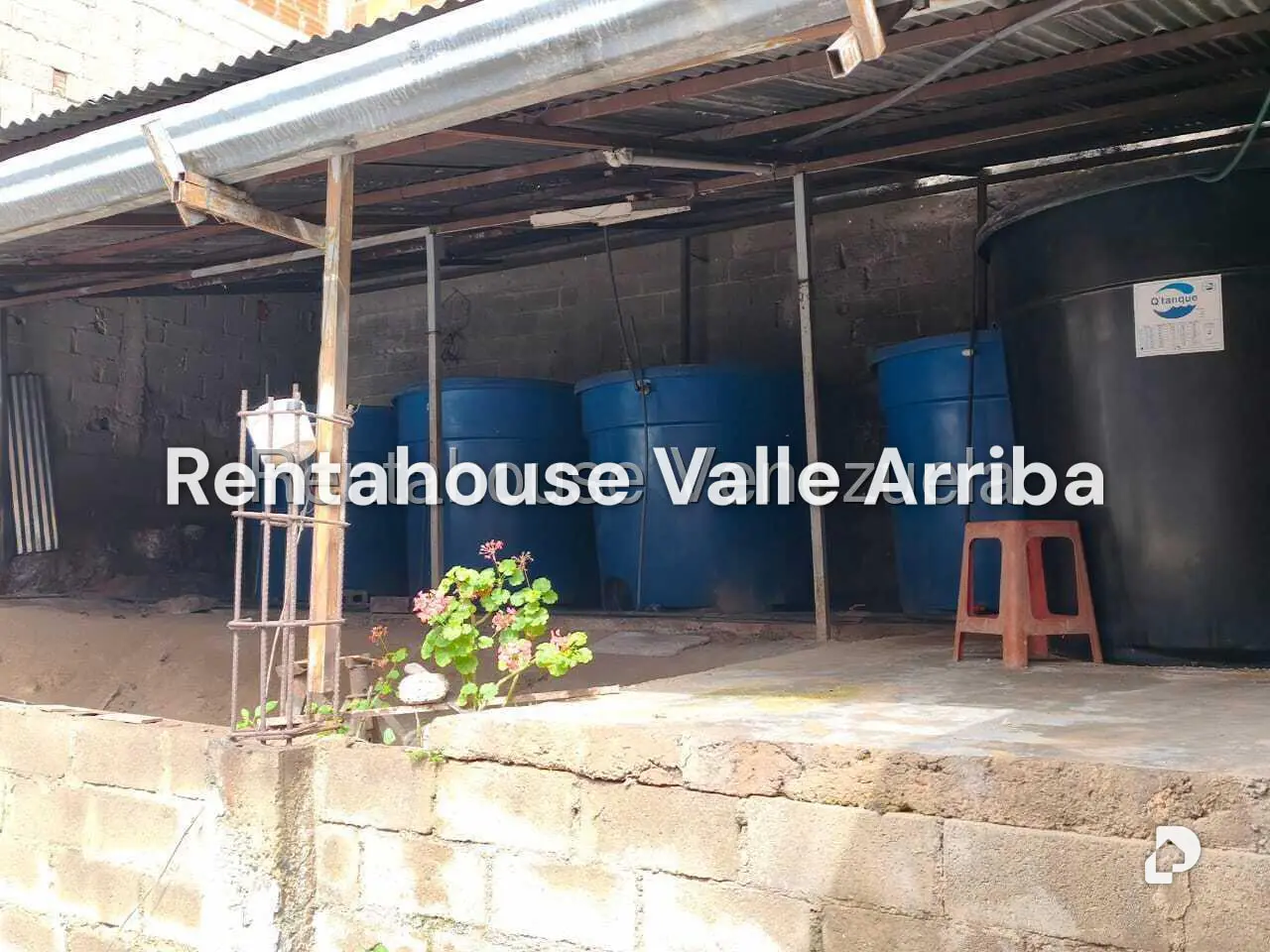 Local comercial en Catia, Caracas – 26