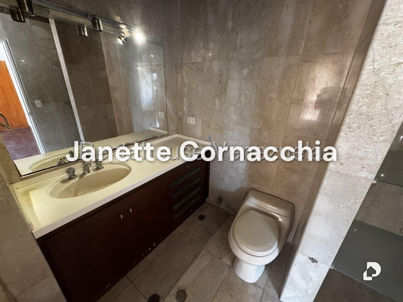 Apartamento en Campo Alegre, Caracas – 26