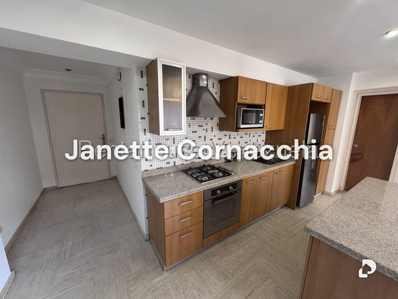 Apartamento en Campo Alegre, Caracas – 10