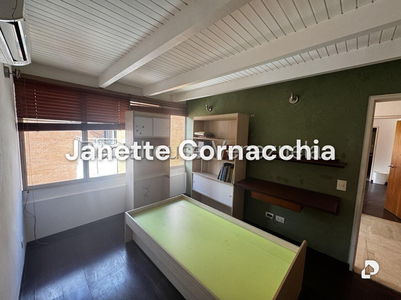 Apartamento en Campo Alegre, Caracas – 24
