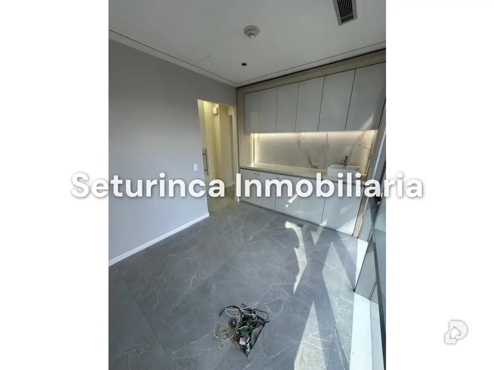 Office in Las Mercedes, Caracas – 13