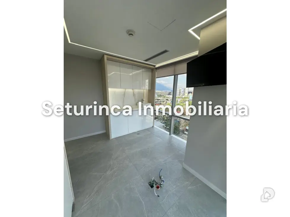 Office in Las Mercedes, Caracas – 12