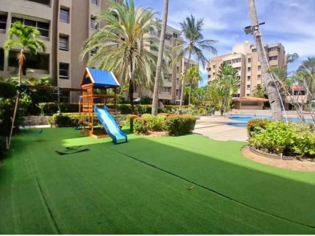 Apartamento en Urbanización Jorge Coll, Porlamar - 1