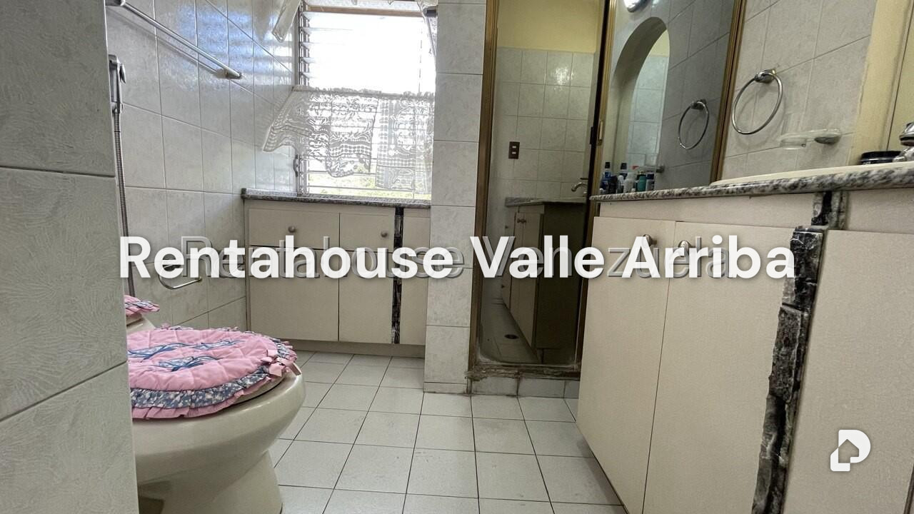 Apartamento en Los Chaguaramos, Caracas – 16