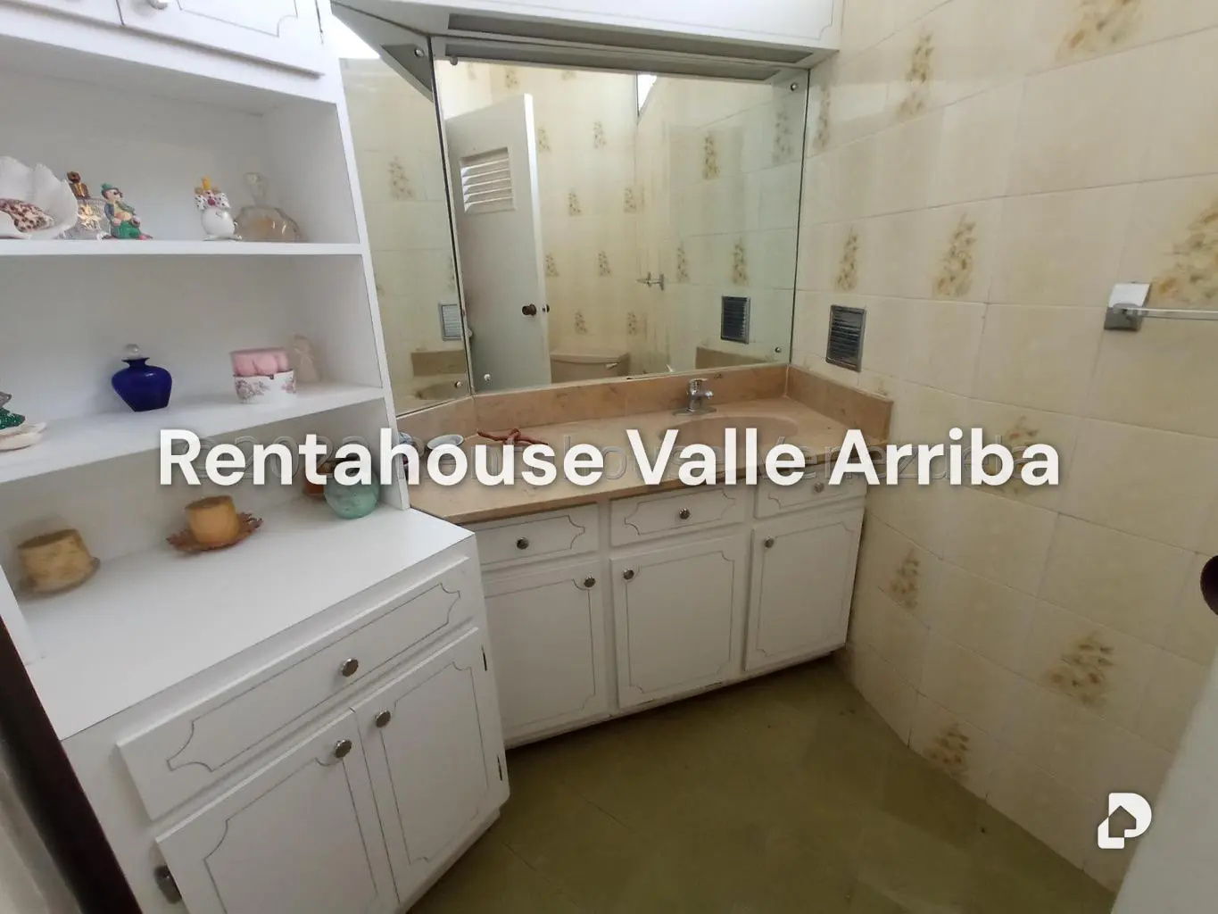 Apartamento en Las Mercedes, Caracas – 22