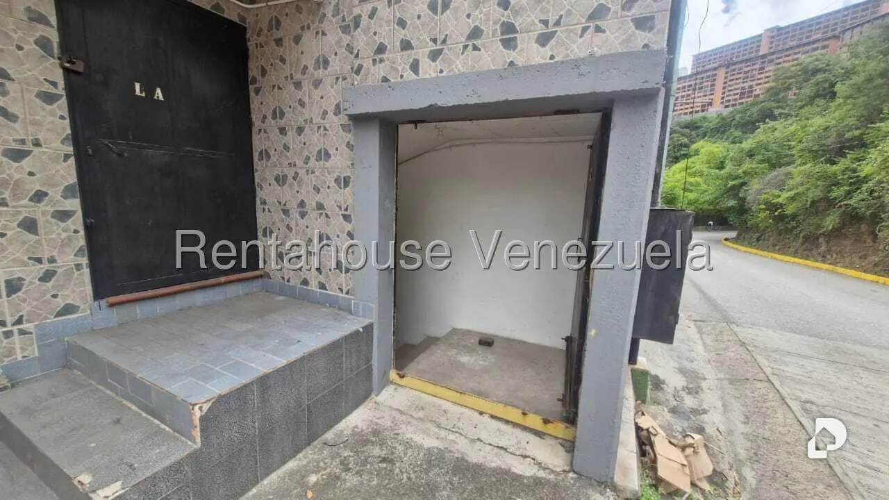 Local comercial en Las Minas, Caracas – 11