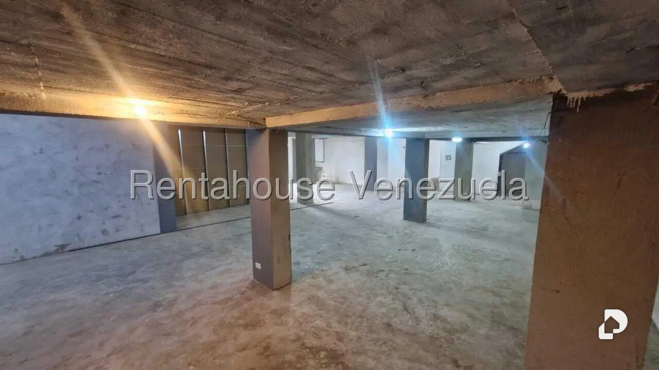 Local comercial en Las Minas, Caracas – 15