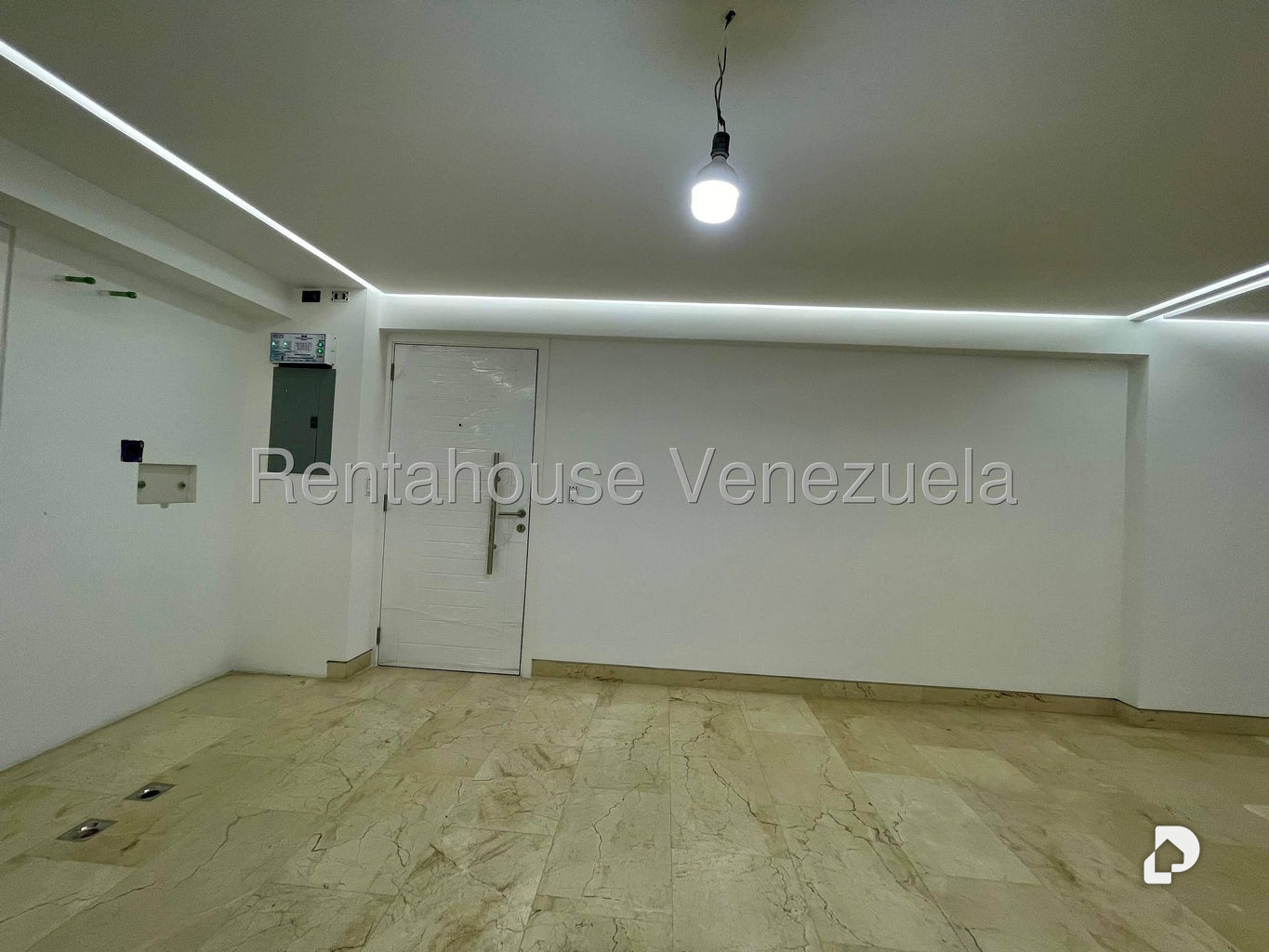 Apartamento en El Rosal, Caracas – 17