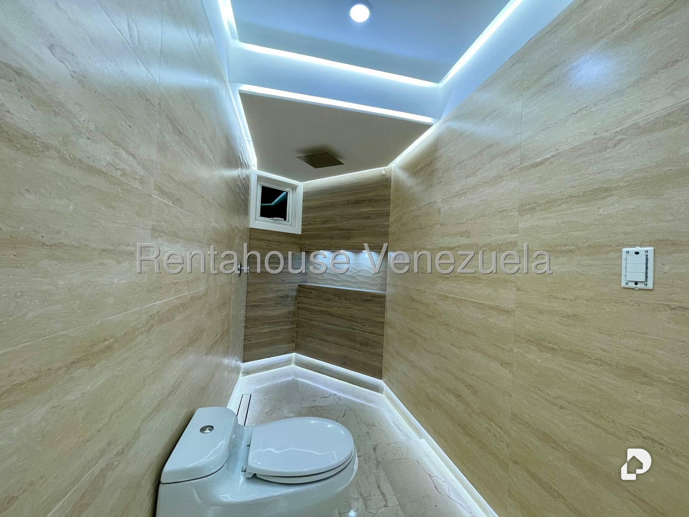 Apartamento en El Rosal, Caracas – 23
