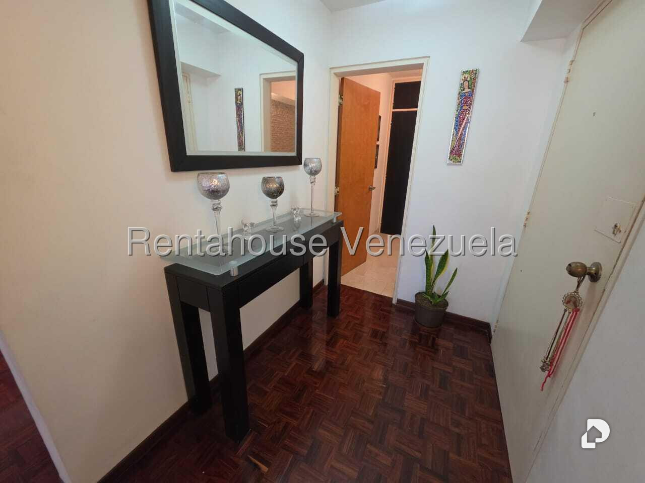 Apartamento en Los Naranjos (del Cafetal), Caracas – 2