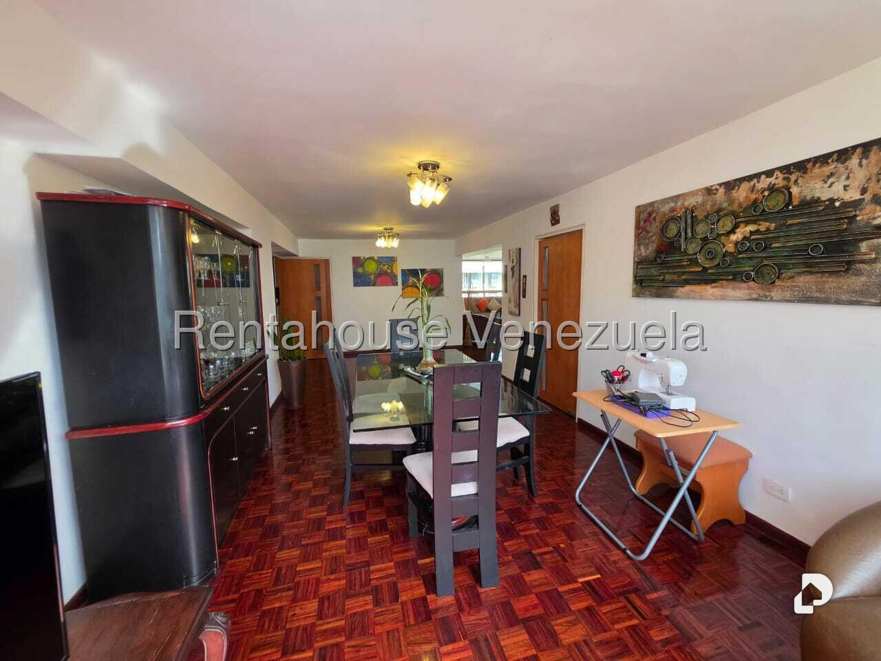 Apartamento en Los Naranjos (del Cafetal), Caracas – 12