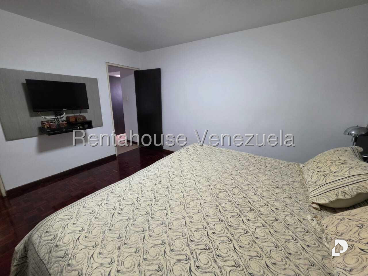 Apartamento en Los Naranjos (del Cafetal), Caracas – 14