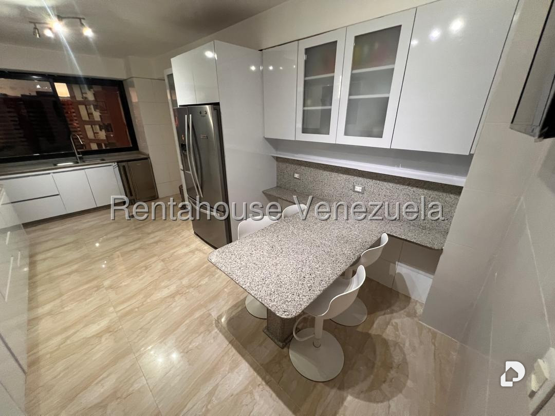 Apartamento en Los Dos Caminos, Caracas – 19