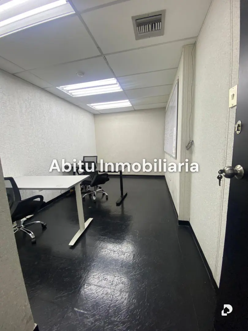 Oficina en El Rosal, Caracas – 11