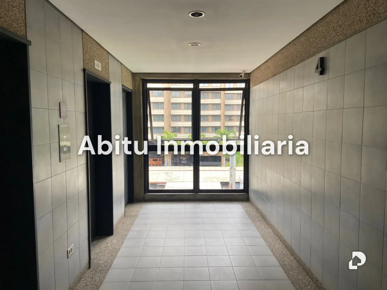 Oficina en El Rosal, Caracas – 17
