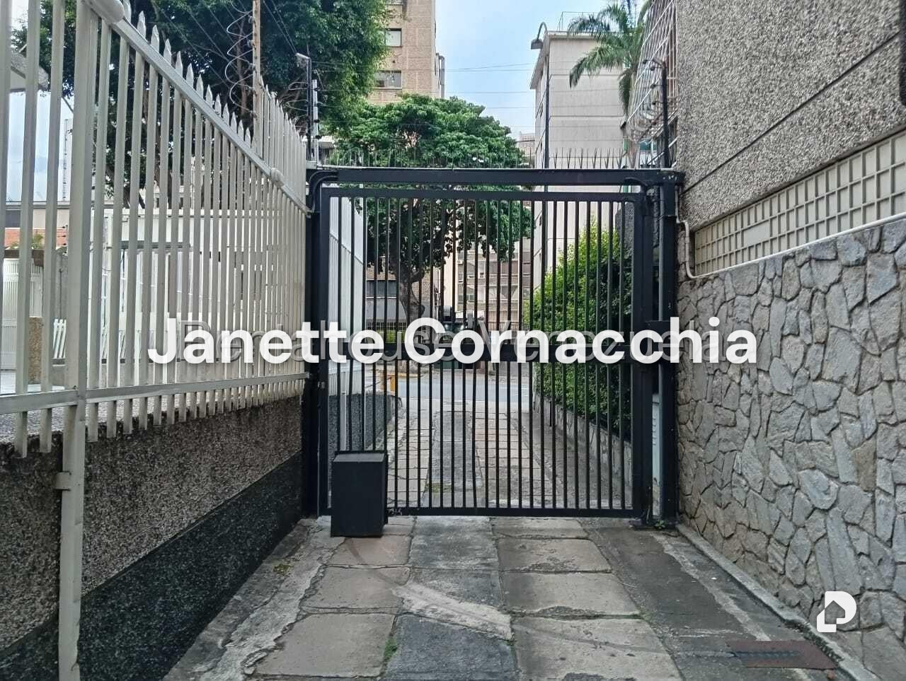 Apartamento en Altamira, Caracas – 26