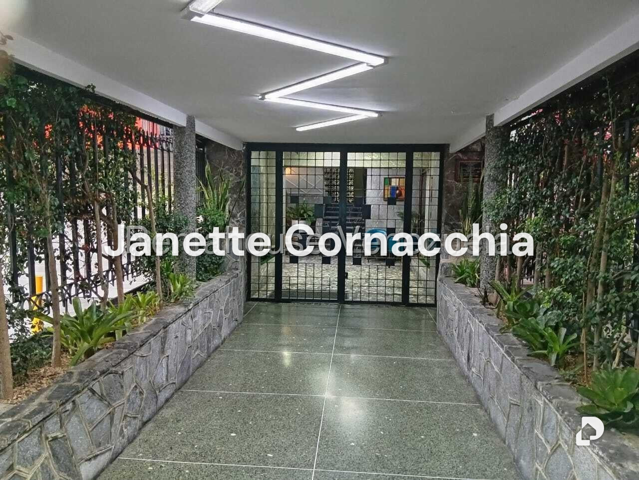 Apartamento en Altamira, Caracas – 21