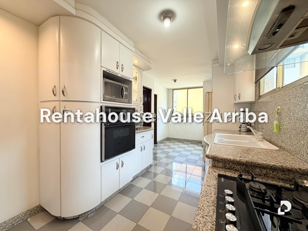 Apartamento en Lomas del Avila, Caracas – 10