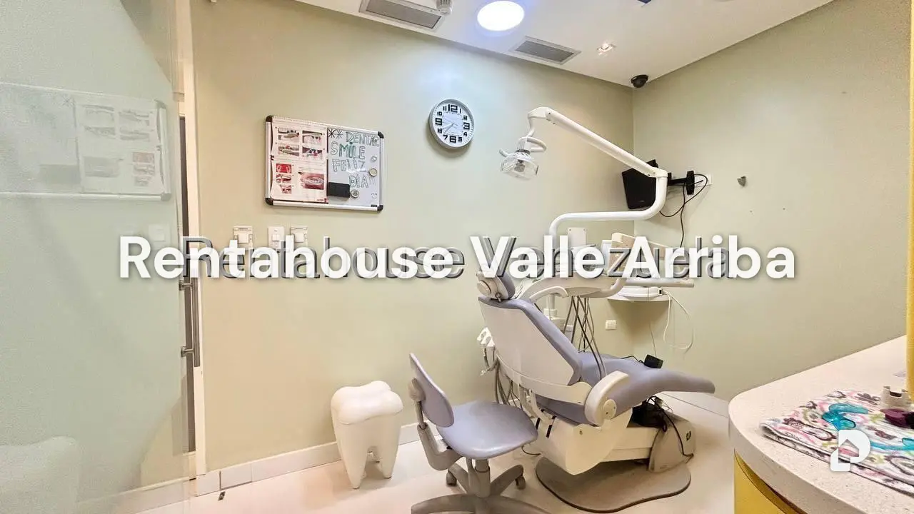 Local comercial en Santa Fe Norte, Caracas – 23