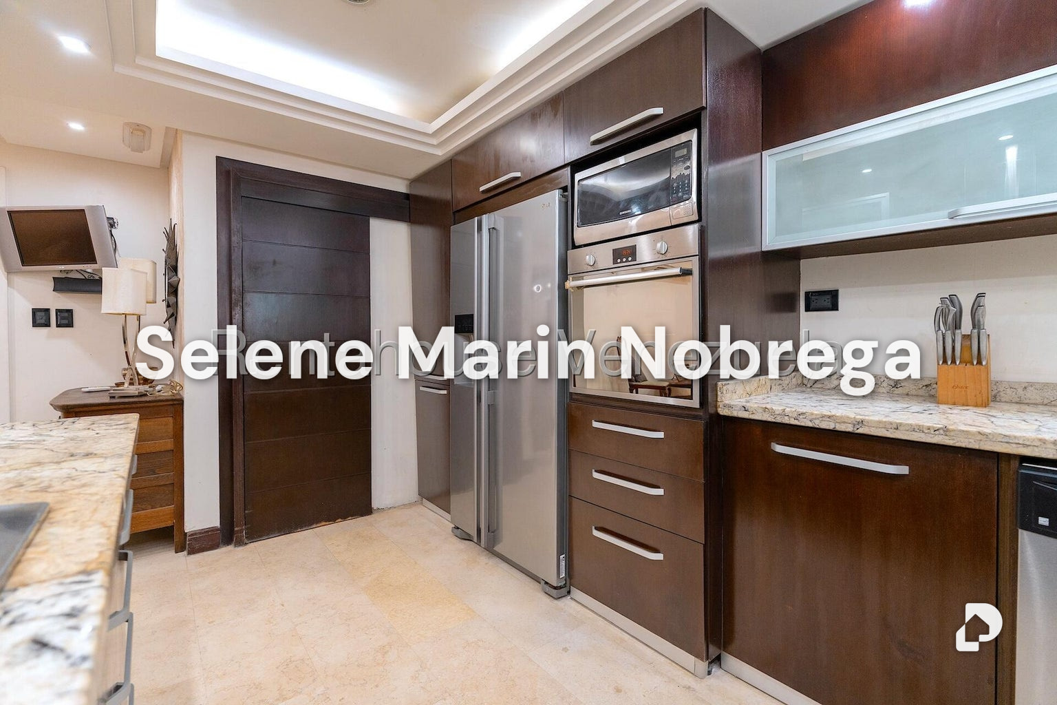 Casa en Santa Fe Norte, Caracas – 24