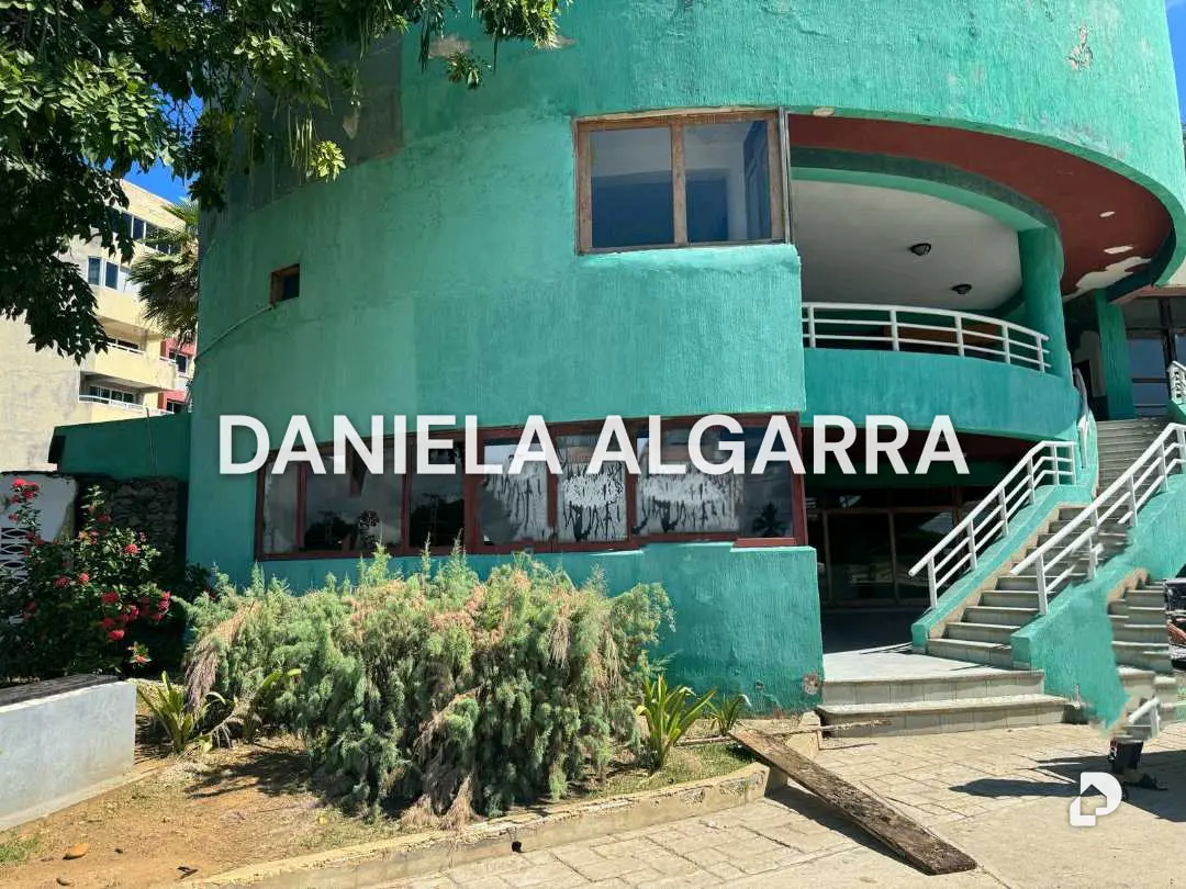 Commercial space in Tucacas – 28