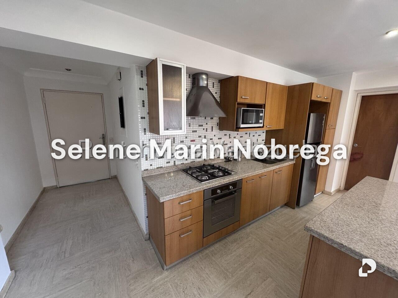 Apartamento en Campo Alegre, Caracas – 10