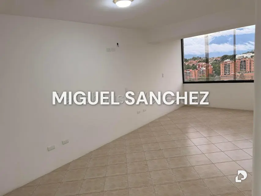 Apartamento en La Esmeralda, Caracas – 17