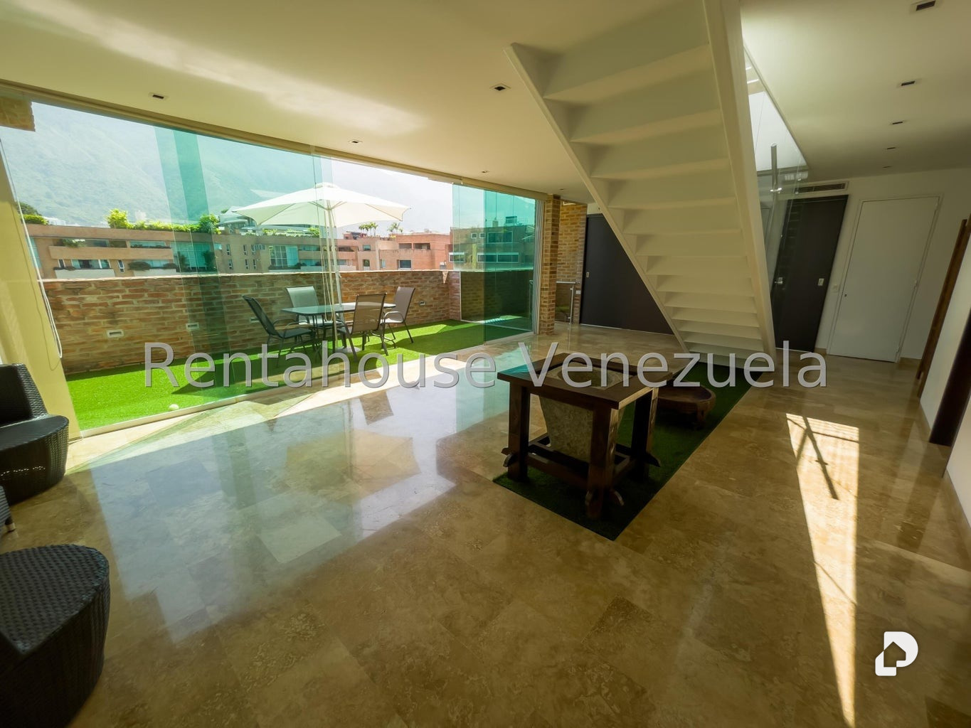 Apartamento en Campo Alegre, Caracas – 14