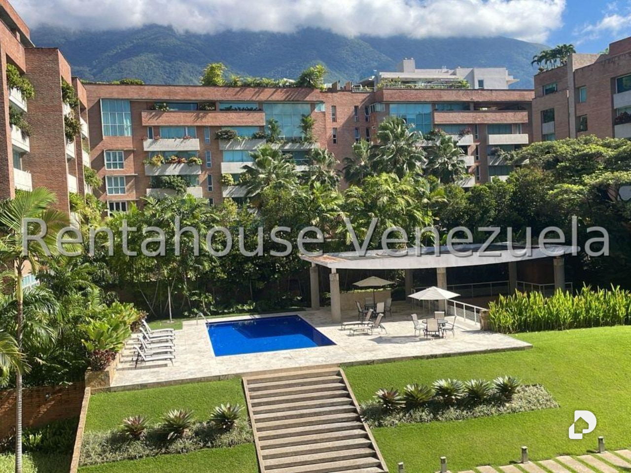 Apartamento en Campo Alegre, Caracas – 2
