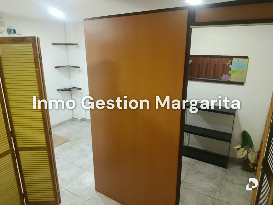Oficina en Urbanización Jorge Coll, Porlamar – 18