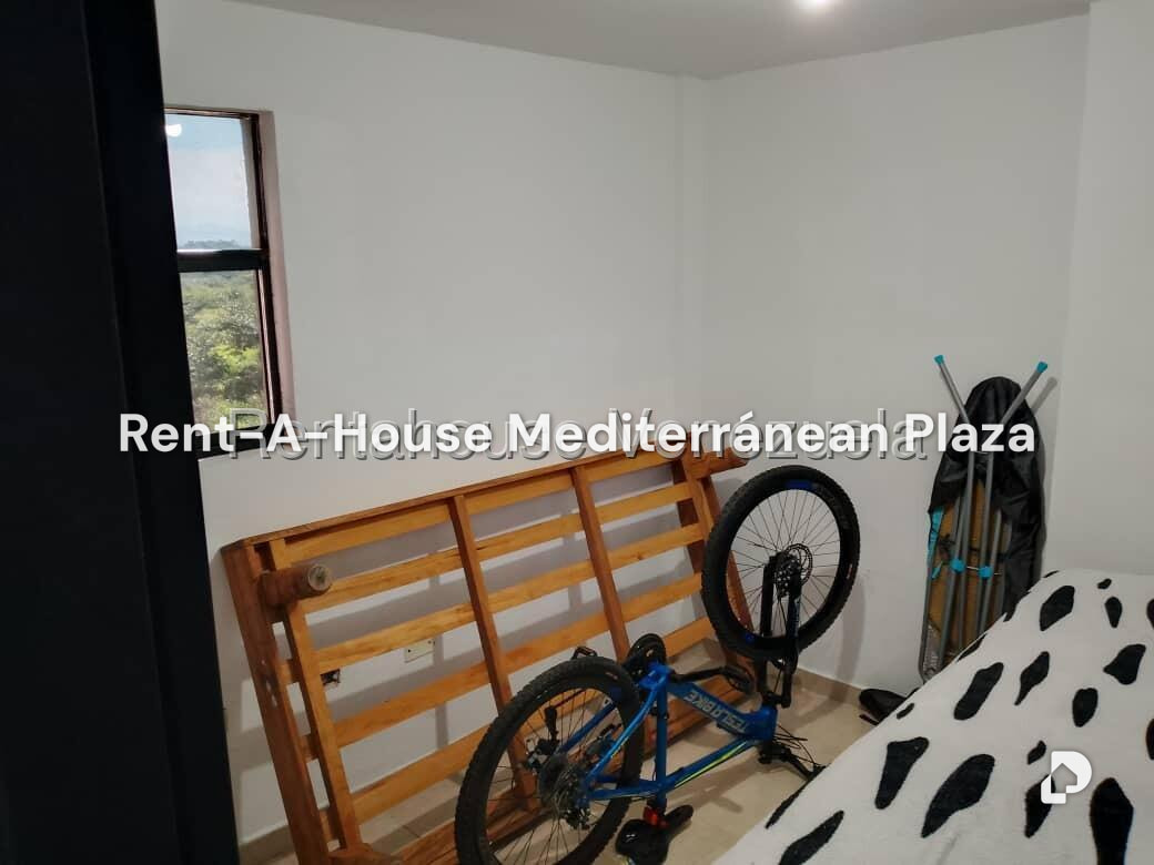 Apartamento en Paraparal, Los Guayos – 15