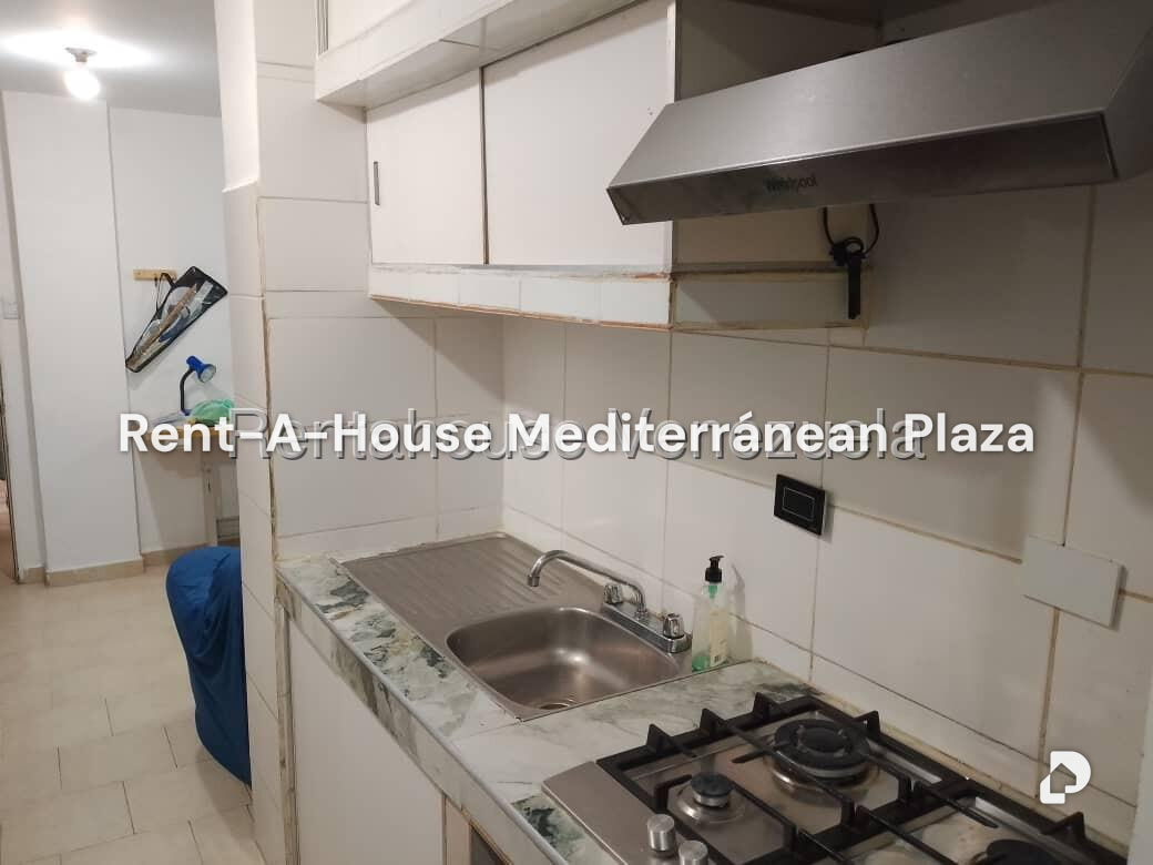 Apartamento en Paraparal, Los Guayos – 11