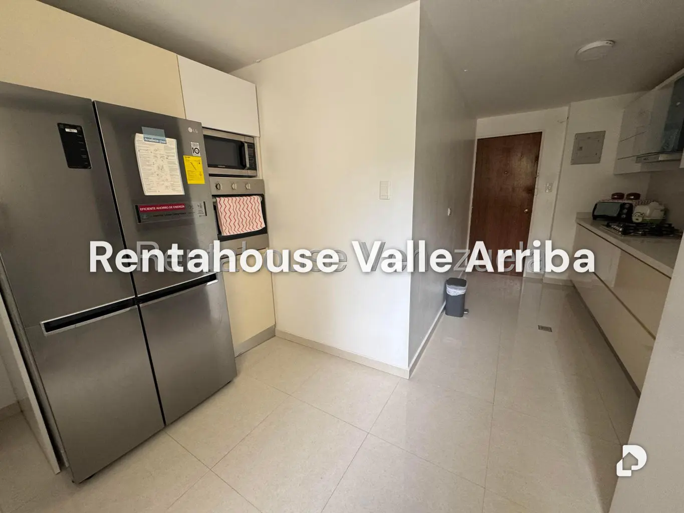 Apartamento en Cumbres de Curumo, Caracas – 10