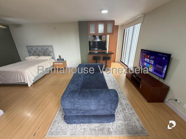 Apartamento en Lomas de Las Mercedes, Caracas – 2