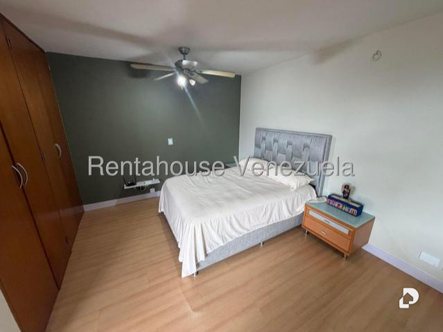 Apartamento en Lomas de Las Mercedes, Caracas – 4