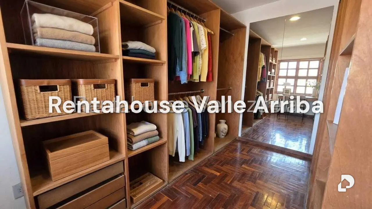 Casa en Macaracuay, Caracas – 14