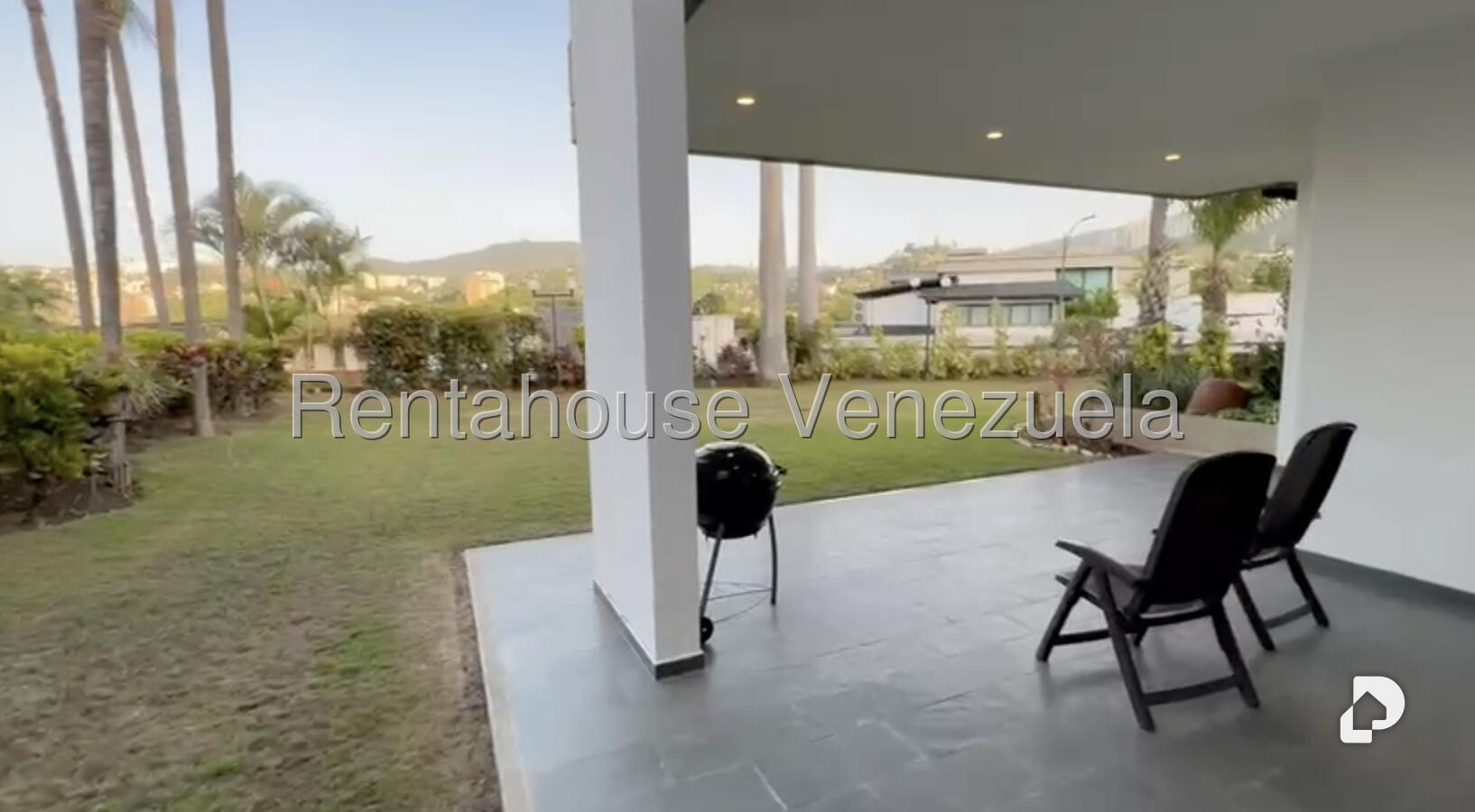 Casa en Prados del Este, Caracas – 17