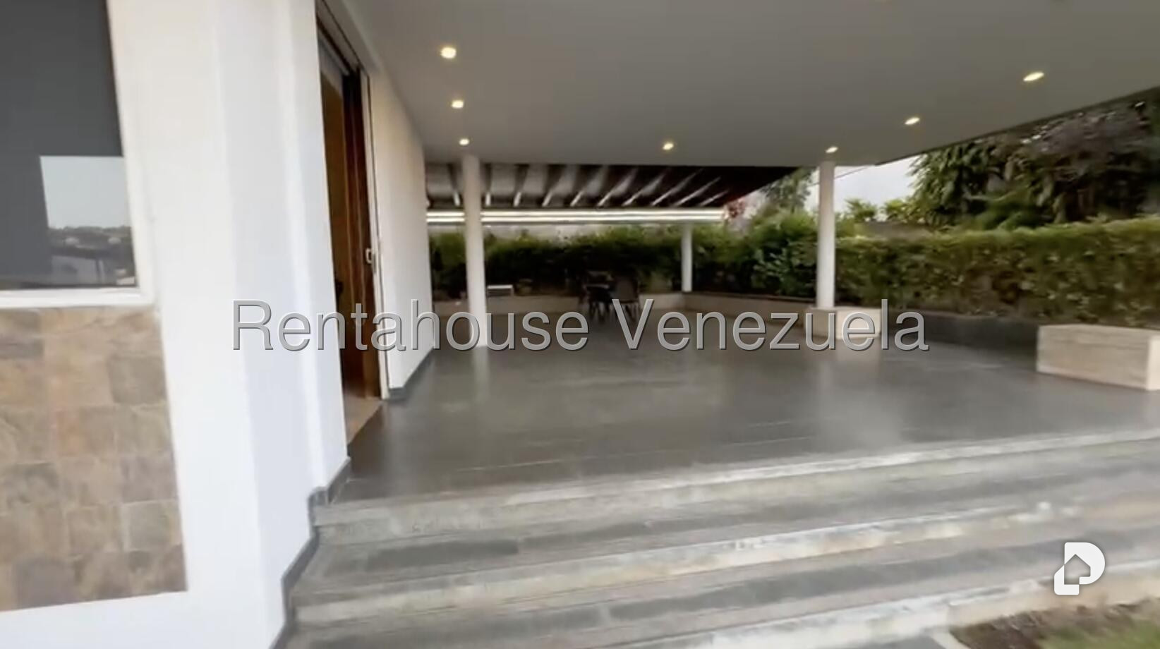 Casa en Prados del Este, Caracas – 20