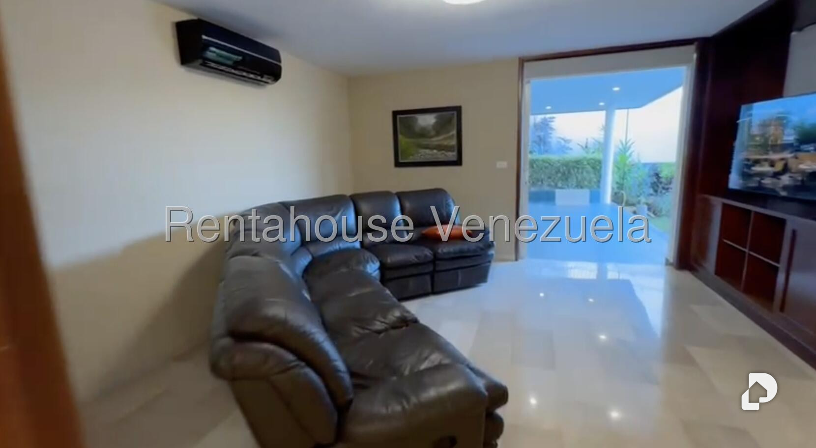 Casa en Prados del Este, Caracas – 13