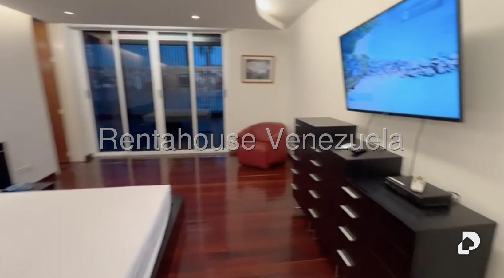 Casa en Prados del Este, Caracas – 26