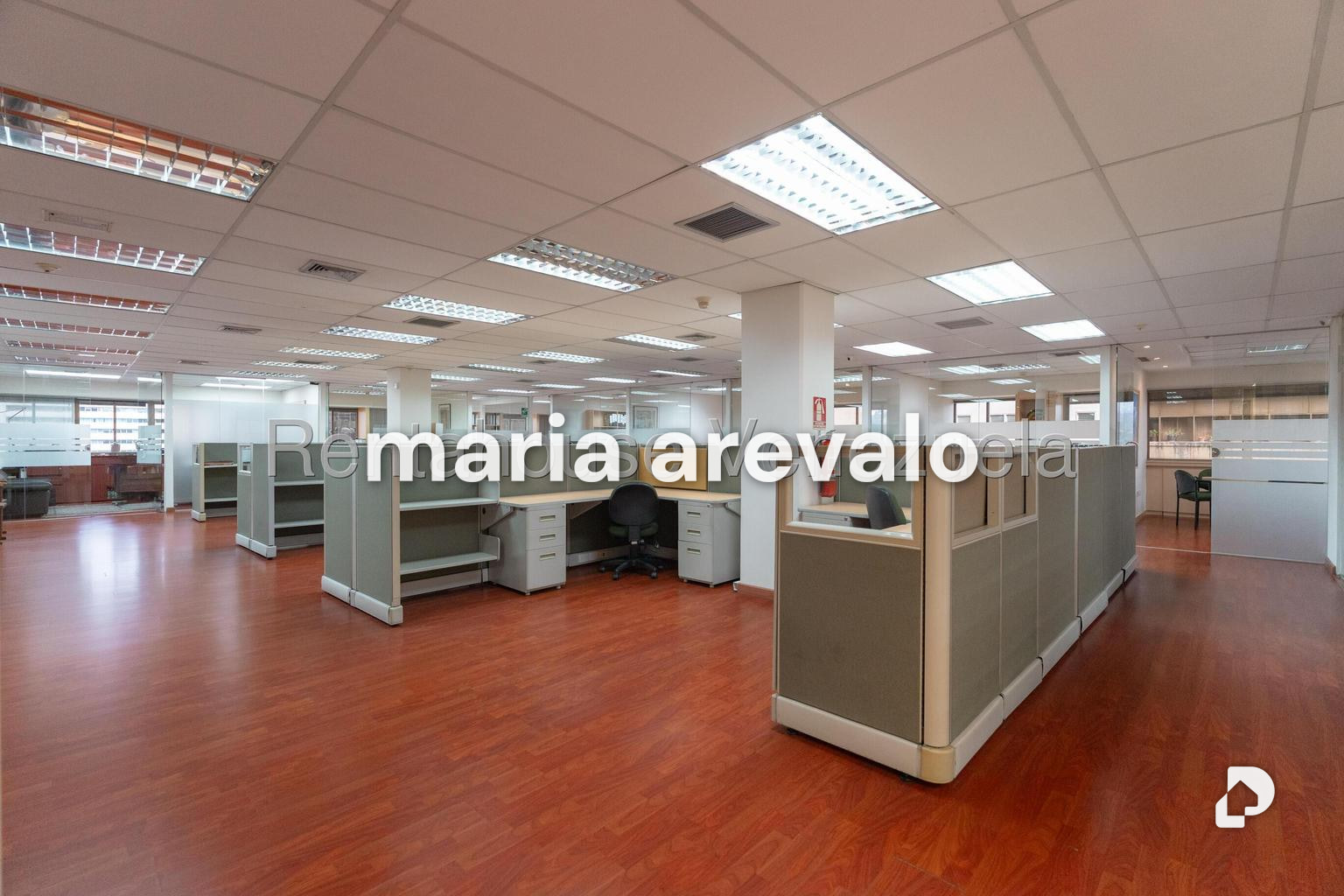 Oficina en Los Palos Grandes, Caracas – 20