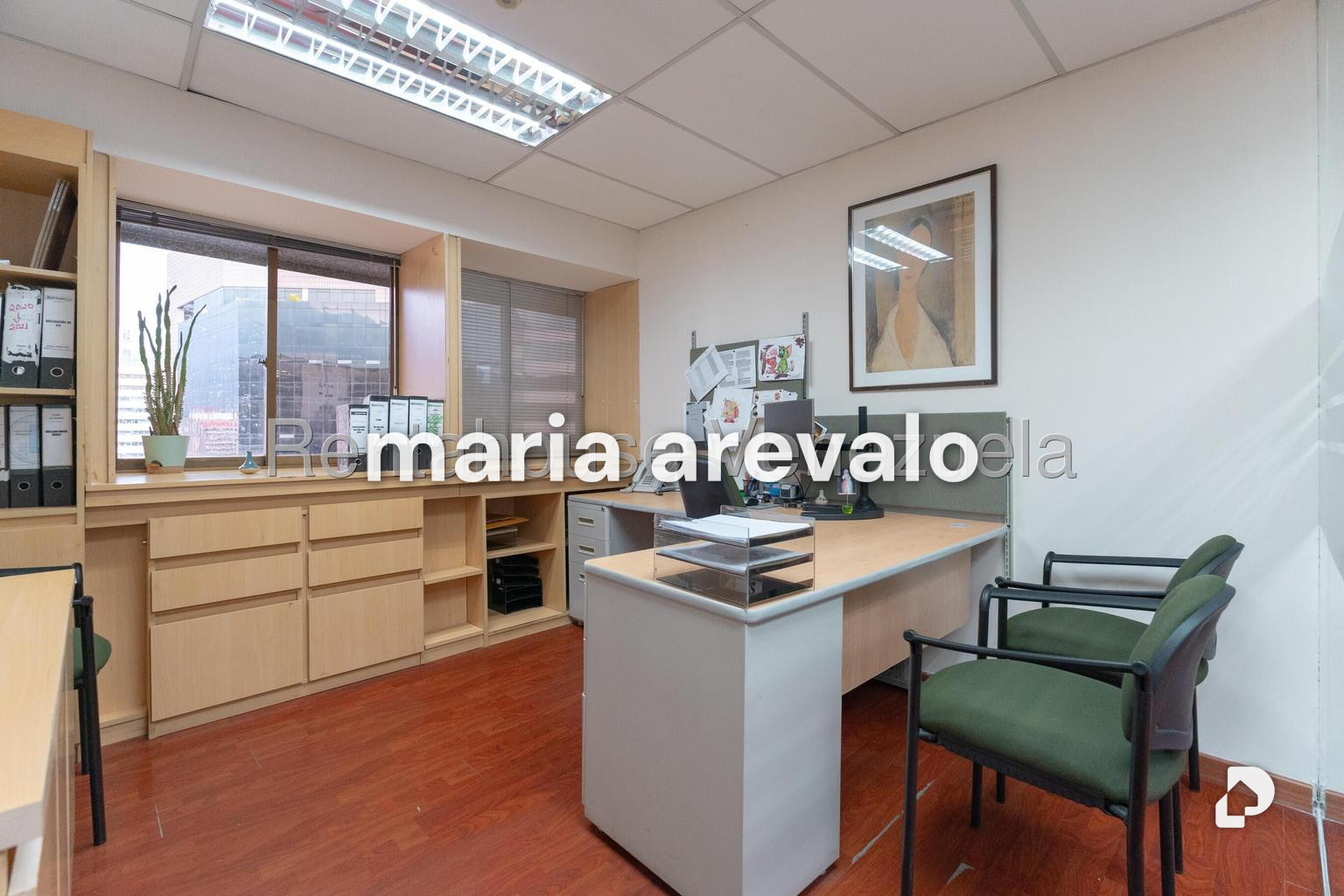 Oficina en Los Palos Grandes, Caracas – 18
