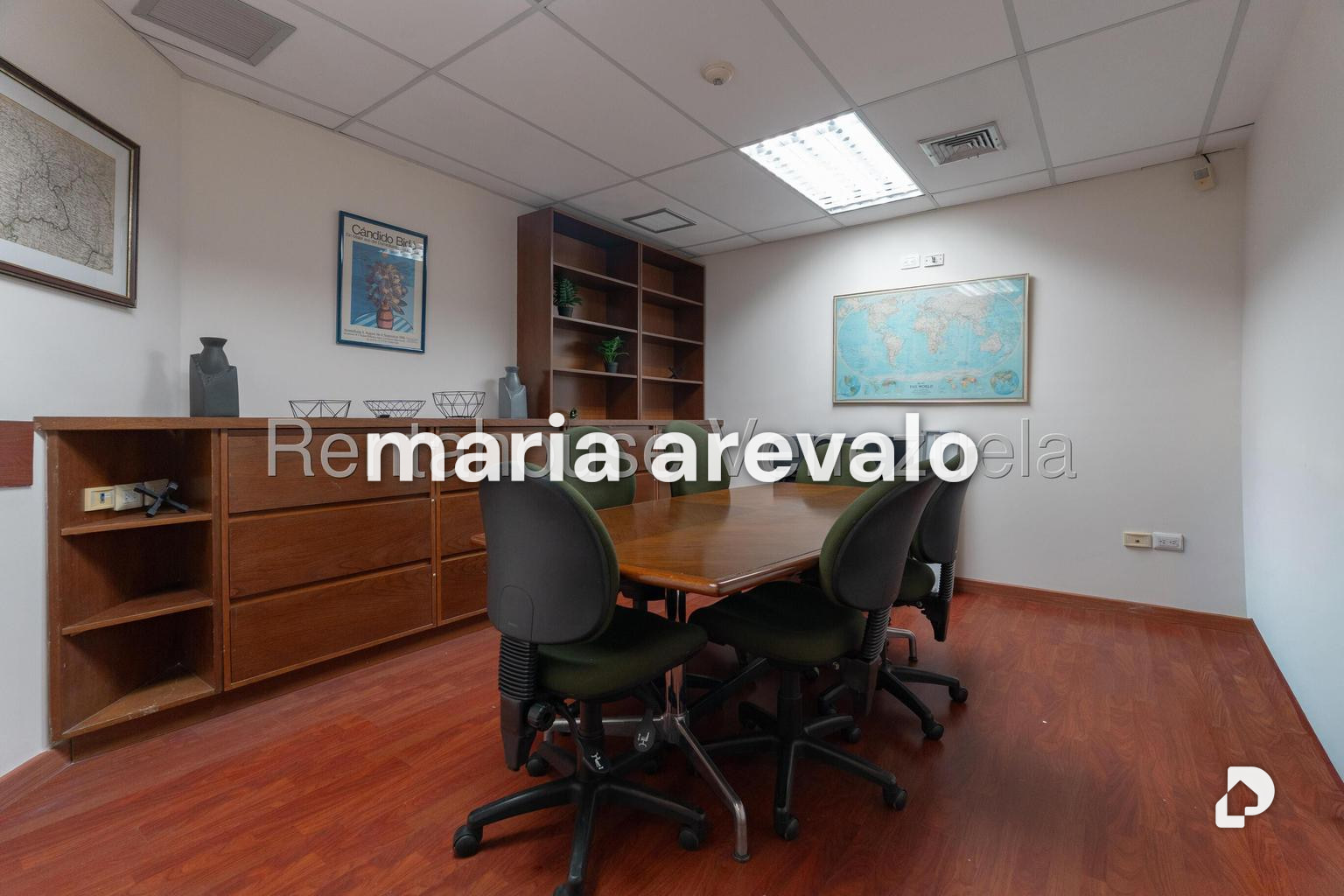 Oficina en Los Palos Grandes, Caracas – 24