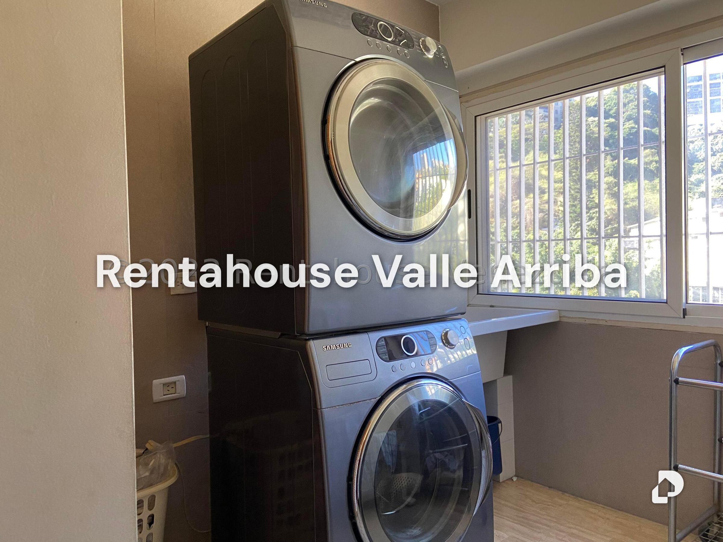 Apartamento en Las Mercedes, Caracas – 18